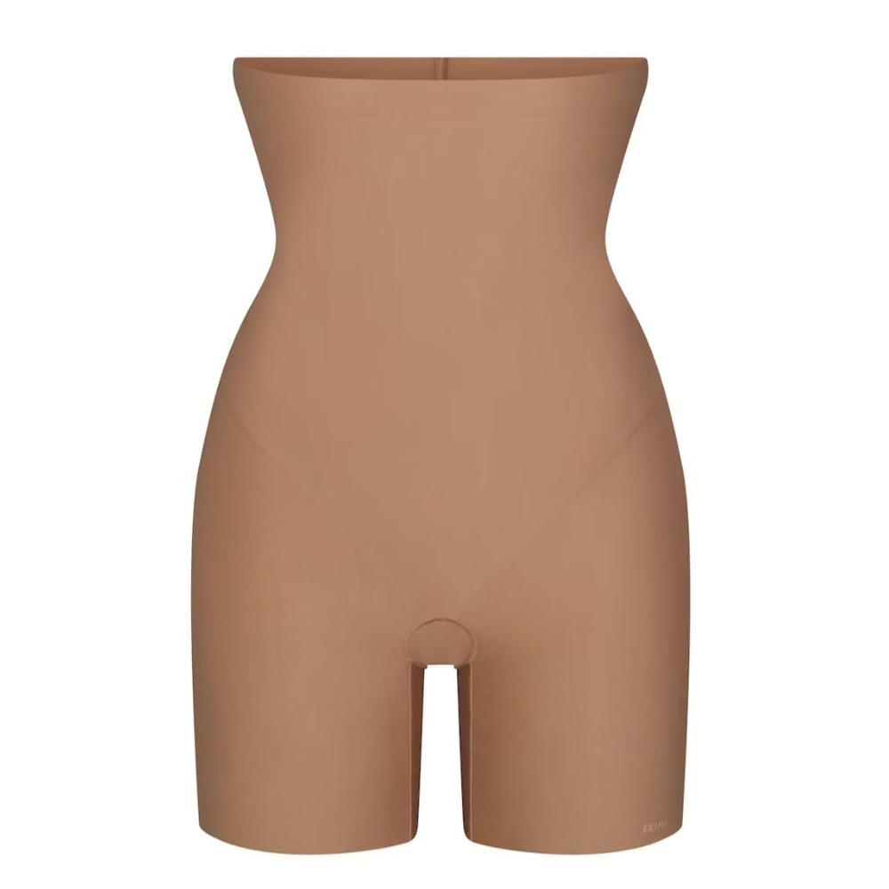 Skims Sienna Core Control High Waisted‎ Short BO-SHO-9552W Shapewear Small